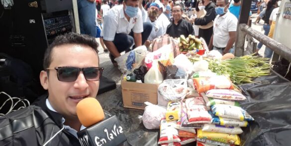 En la zona comercial de Cajaseca